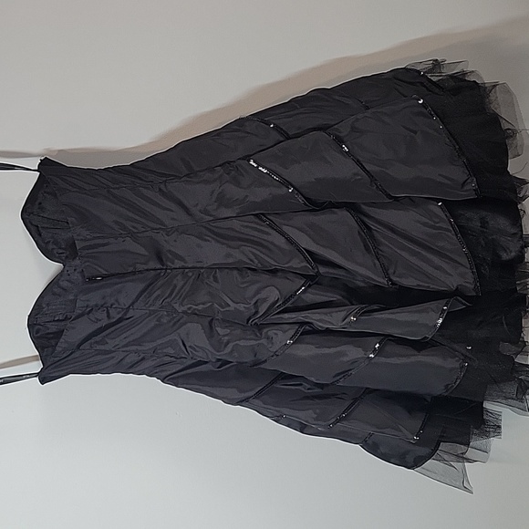 MISS NEW YORK Black mini strapless tulle sequin sweetheart neck dress - Picture 6 of 8